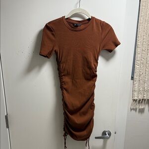 Zara Brown Ruched Short Sleeve Dress
